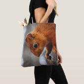 TOTE BAG ESCALIER SUR TRONC D'ARBRE (De près)