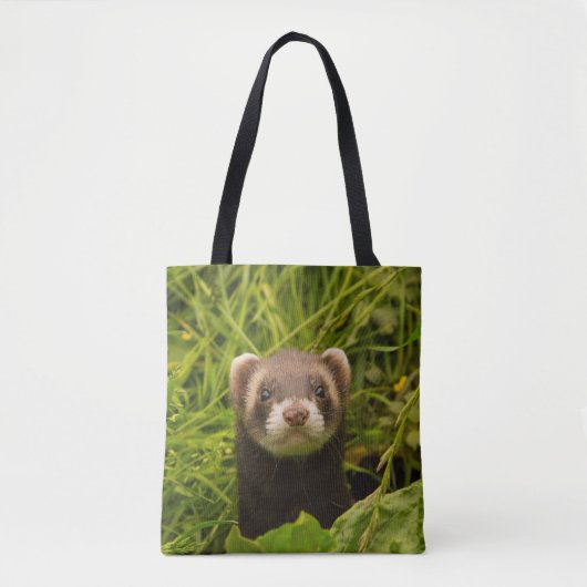 Tote Bag Ferret Brown dans l'herbe (Devant)