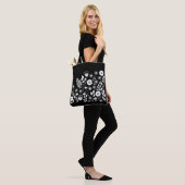 Tote Bag Fleur sauvage Boho noir et blanc (Sur le modèle)