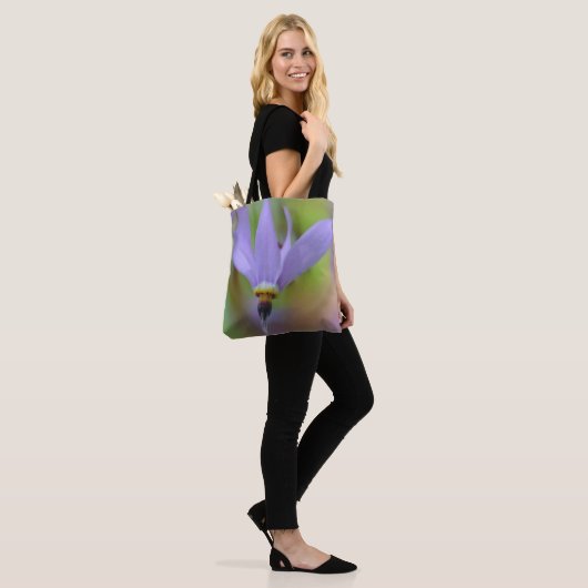 Tote Bag Fleur sauvage violette pâle (Sur le modèle)