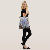 Tote Bag Fleurs d'orchidées de couleur lavande bleue (Sur le modèle)
