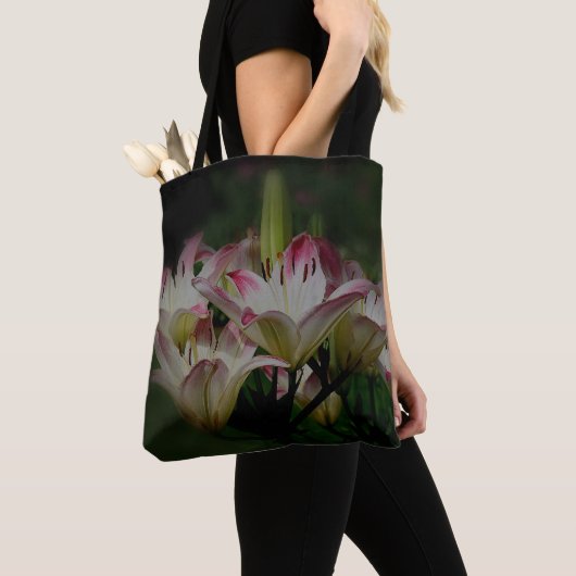 Tote Bag Fleurs Lys Blanches Et Rouges (De près)