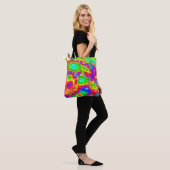 Tote Bag fleurs psychédéliques 2 (Sur le modèle)