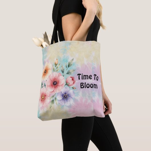 Tote Bag Fleurs Tie Dye Prêtes à Éclore (De près)
