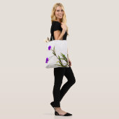 Tote Bag Fleurs violettes dans la brise (Sur le modèle)