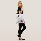 Tote Bag fleurs violettes vert feuilles (Sur le modèle)