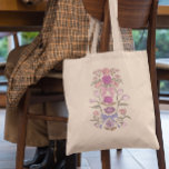 Tote Bag Flore de vaches et de fleurs roses<br><div class="desc">Boho et sac fourre-tout rustique avec illustration dessinée à la main des arcs et des fleurs aux couleurs rose et violet.</div>