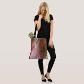 Tote Bag Fourre-tout Dream Light Red Tree (Sur le modèle)