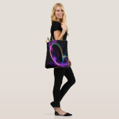 Tote Bag Fractale Électrique Rose (Sur le modèle)