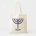 Tote Bag Gold de la marine Menorah<br><div class="desc">Élégant Minorah Navy Gold fourre-tout. Quelle idée géniale pour Sukkot ! Cette fourre-tout pratique dispose d'une menorah marine et dorée élégante. La Menorah d'or est mentionnée dans la Bible dans l'Exode 25:31 ... elle dit... Et tu feras un chandelier d'or pur : du travail battu sera fait le chandelier :...</div>