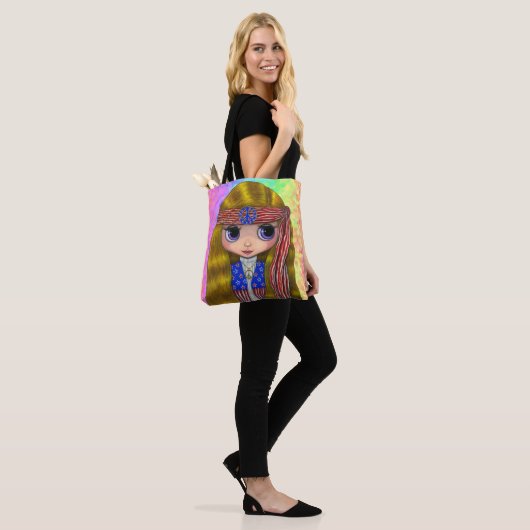 Tote Bag Grande poupée de fille d'oeil de poussin hippie (Sur le modèle)