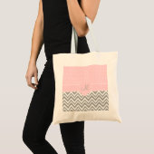 Tote Bag Gray Chevron avec Pastel Pink Polka Dot (Devant (produit))