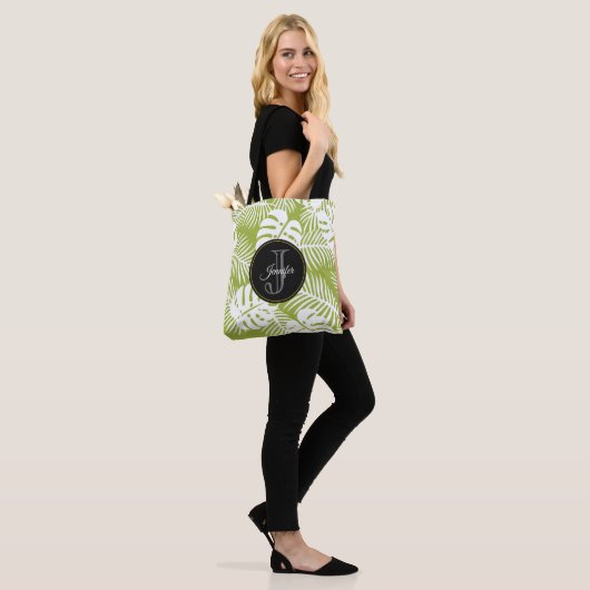 Tote Bag Green Palm Feuille Rainforest Motif Monogram (Sur le modèle)