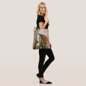 Tote Bag Green Rust Tan Empowering Woman Abstract  (Sur le modèle)