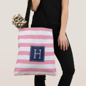 Tote Bag Grilles roses et monogramme bleu (De près)
