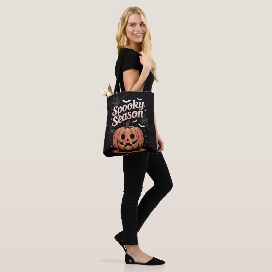Tote Bag Halloween (Sur le modèle)