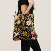 Tote Bag Halloween seamless pattern with bones and floral e (De près)