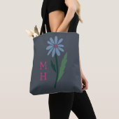 Tote Bag Hand Drawn Moody Boho Blue Floral Monogram Gray (De près)