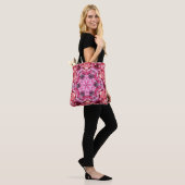 Tote Bag Hex Mandala rose rouge et blanc (Sur le modèle)