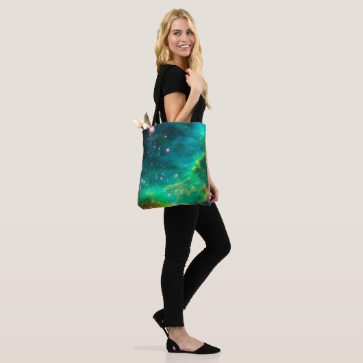 Tote Bag Image de galaxie de groupe d'étoile de nébuleuse (Sur le modèle)