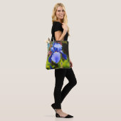 Tote Bag Iris bleu (Sur le modèle)