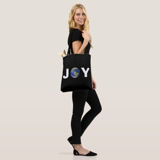 Tote Bag Joie terrestre moderne en noir (Sur le modèle)