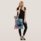 Tote Bag Joli Aqua bleu violet or Floral Love (Sur le modèle)