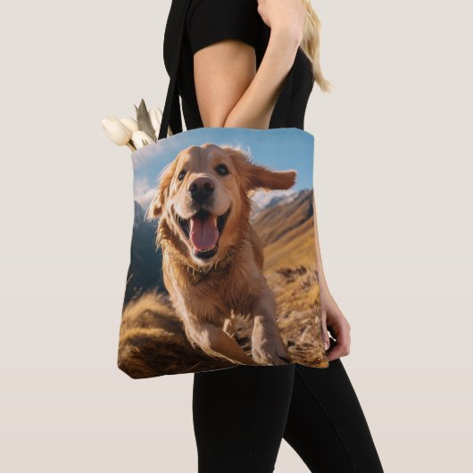 Tote Bag Joyeux Golden Retriever en cours (De près)