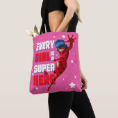 Tote Bag Ladybug Every Girl est un super héros (De près)