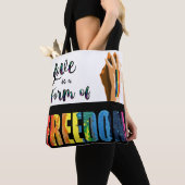 Tote Bag L'amour est une forme de liberté Fierté Fourre-tou (De près)