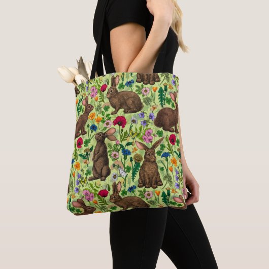 Tote Bag Lapins et fleurs sauvages sur le vert miel (De près)