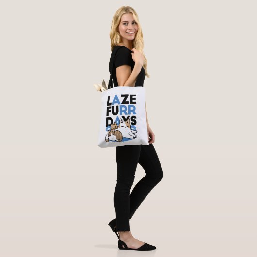 Tote Bag Laze Furr Days - Cute Lazy Cats Design (Sur le modèle)