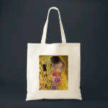 Tote Bag Le baiser par Gustav Klimt<br><div class="desc">Cette peinture intitulée le baiser est faite par l'artiste célèbre, Gustav Klimt. Au sujet de Gustav Klimt Gustav Klimt était un peintre et symbolistes autrichiens des membres les plus importants du mouvement de secession de Vienne. Il est devenu un des membres fondateurs et du président de la saucisse Sezession en...</div>