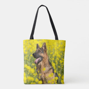 Tote Bag Le berger allemand dans le domaine du jaune