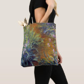 Tote Bag Le chemin à travers les iris par Claude Monet (De près)