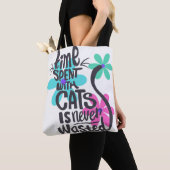 Tote Bag Le temps passé avec des chats n'est jamais perdu-S (De près)