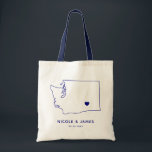 Tote Bag L'état de Washington Épousant la marine bienvenue<br><div class="desc">Épouser le sac bienvenu de cadeau comportant le graphique de carte. Vos invités aimeront vérifier dans leur hôtel et trouver ce fourre-tout rempli de festins les attendant. Vous pouvez placer le coeur à l'emplacement de votre grand jour utilisant la "personnaliser plus loin" comportez.</div>