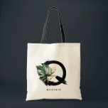 Tote Bag Lettre Monstera Tropicale Q Monogramme Bridesmaid<br><div class="desc">Sac fourre-tout monogramme Q personnalisé avec aquarelle feuille de monstère tropicale, fausse feuille de feuille d'or et accents de brosse d'aquarelle noire. Personnalisez ce sac fourre-tout de monogramme tropical en ajoutant votre nom ou d'autres détails. Ce sac de monogramme de lettre Q boho sera parfait comme cadeau. D'autres lettres sont...</div>