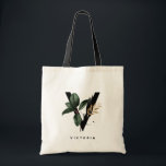 Tote Bag Lettre V Monogramme | Bridesmaid Feuille tropicaux<br><div class="desc">Sac fourre-tout monogramme de lettre V personnalisable avec feuilles tropicaux d'aquarelle,  fausse feuille d'or et accents de brosse d'aquarelle noire. Personnalisez ce sac fourre-tout de monogramme tropical en ajoutant votre nom ou d'autres détails. Ce sac monogramme de lettre de sauce V sera parfait comme cadeau. D'autres lettres sont disponibles.</div>