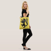 Tote Bag Lion Rampant Sable (Sur le modèle)