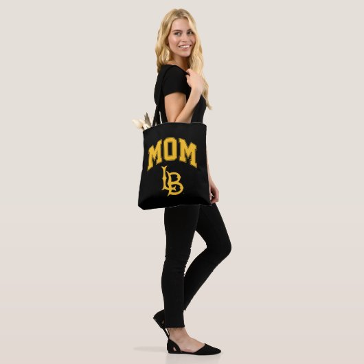 Tote Bag Long Beach State Mom (Sur le modèle)