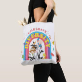 Tote Bag LOONEY TUNES™ - Celebrate Diversity Pride Arc-en-c (De près)