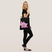 Tote Bag Lotus (Sur le modèle)