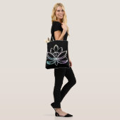 Tote Bag Lotus Pastel (Sur le modèle)