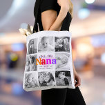 Tote Bag Love You Nana Colorful Bold Modern 8 Photo Collage<br><div class="desc">"Je t'aime Nana." Elle aime chaque minute avec ses petits-enfants. Un visuel ludique, fantaisiste et élégant de la typographie audacieuse colorée à l'arc-en-ciel et de la typographie manuscrite noire recouvrent un coeur rose pâle et doux et un arrière - plan blanc. Ajoutez 8 photos chères de votre choix et customisez...</div>