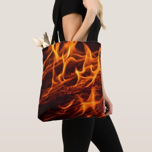 Tote Bag Macro de flamme de feu dans la cheminée (De près)