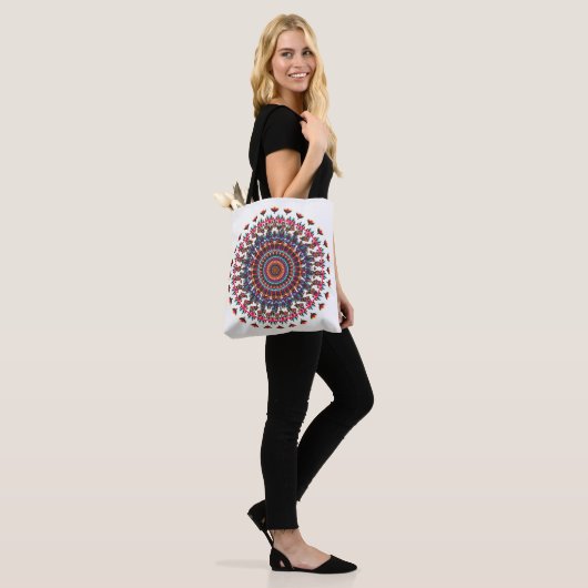 Tote Bag Mandala (Sur le modèle)