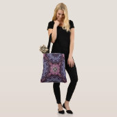 Tote Bag Mandala Web Motif Rose et Violet Vibrant (Sur le modèle)