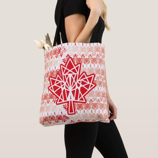 TOTE BAG MAPLE MADE WITH TRIANGLES CANADA FLAG BY MASANSER (De près)