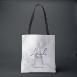 Tote Bag Marbre blanc Script Nom de la servante d'accueil p<br><div class="desc">Monogramme moderne minimaliste personnalisé et cadeaux de nom Ce design présente le nom personnalisé de la servante d'accueil en gris moderne écriture script style de police et monogramme en gris clair moderne sans serif style de police comme arrière - plan, avec des détails mariages en gris moderne sans serif style...</div>